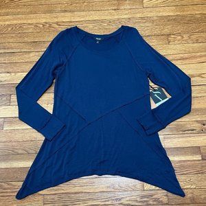 NWT Simply Vera Wang Tunic Top Womens Size Medium Blue Stretch Rayon Shirt